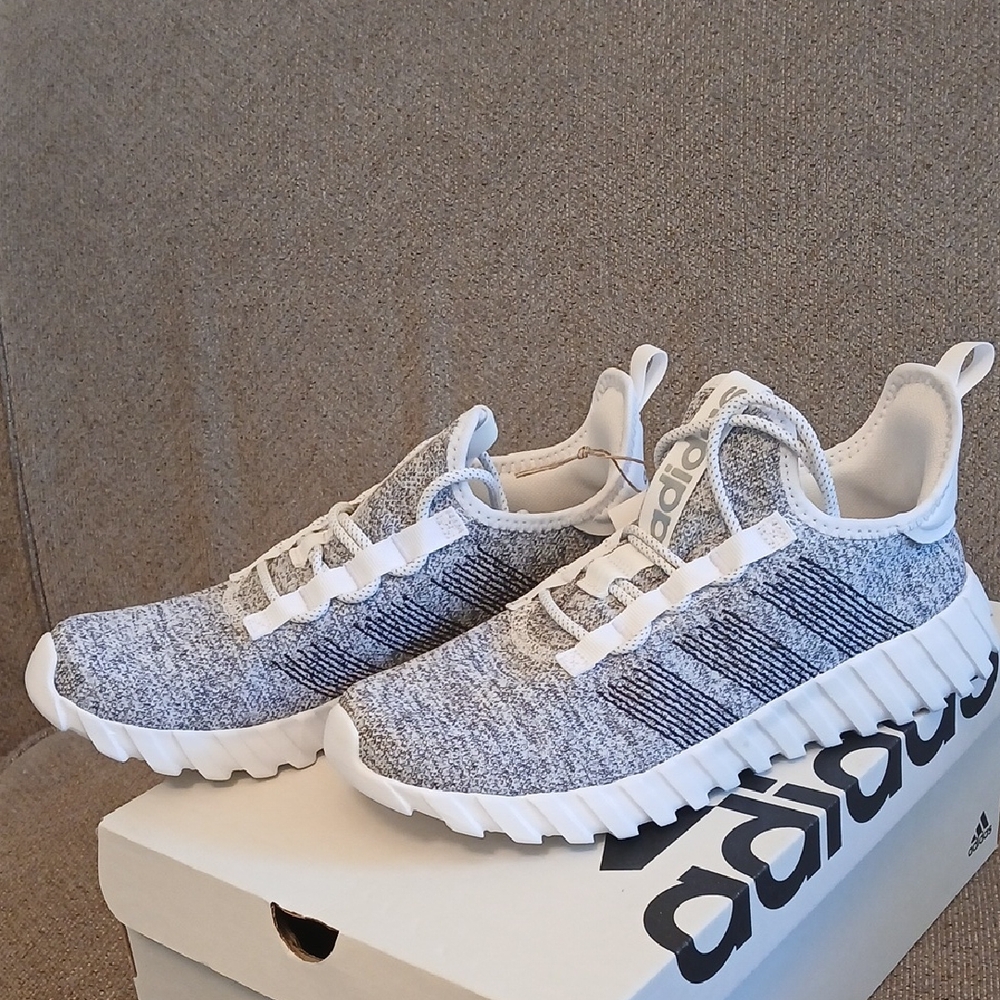 NEW Adidas Kaptir Flow K Gray & White Running Sneakers, Sz 7 Youth Unisex